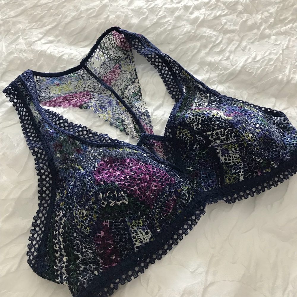 Victoria’s Secret bra